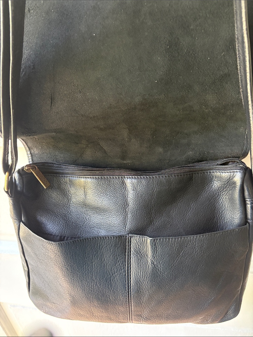 Bass Black Leather Saddle Bag for Women - Picture 3 of 11